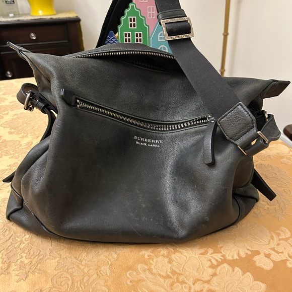 BURBERRY AUTHENTIC BLACK LABEL CALFSKIN LEATHER CROSSBODY BAG UNSEX - Picture 2 of 10